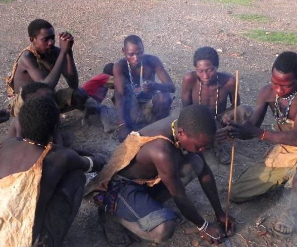 Hadzabe-Tribe-Visit-At-Lake-Eyasi4-1